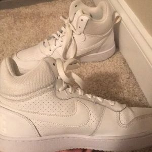 Nike Mid Tops